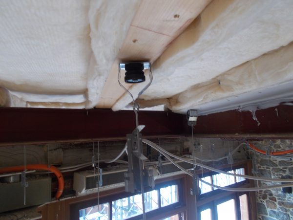 Monimuotoinen tärinänvaimennusjousitus Vibro-CH mini