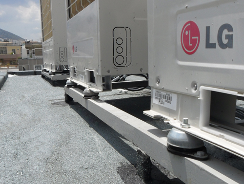 Vibro-EM.2 tärinänvaimennin koneille ja laitteille